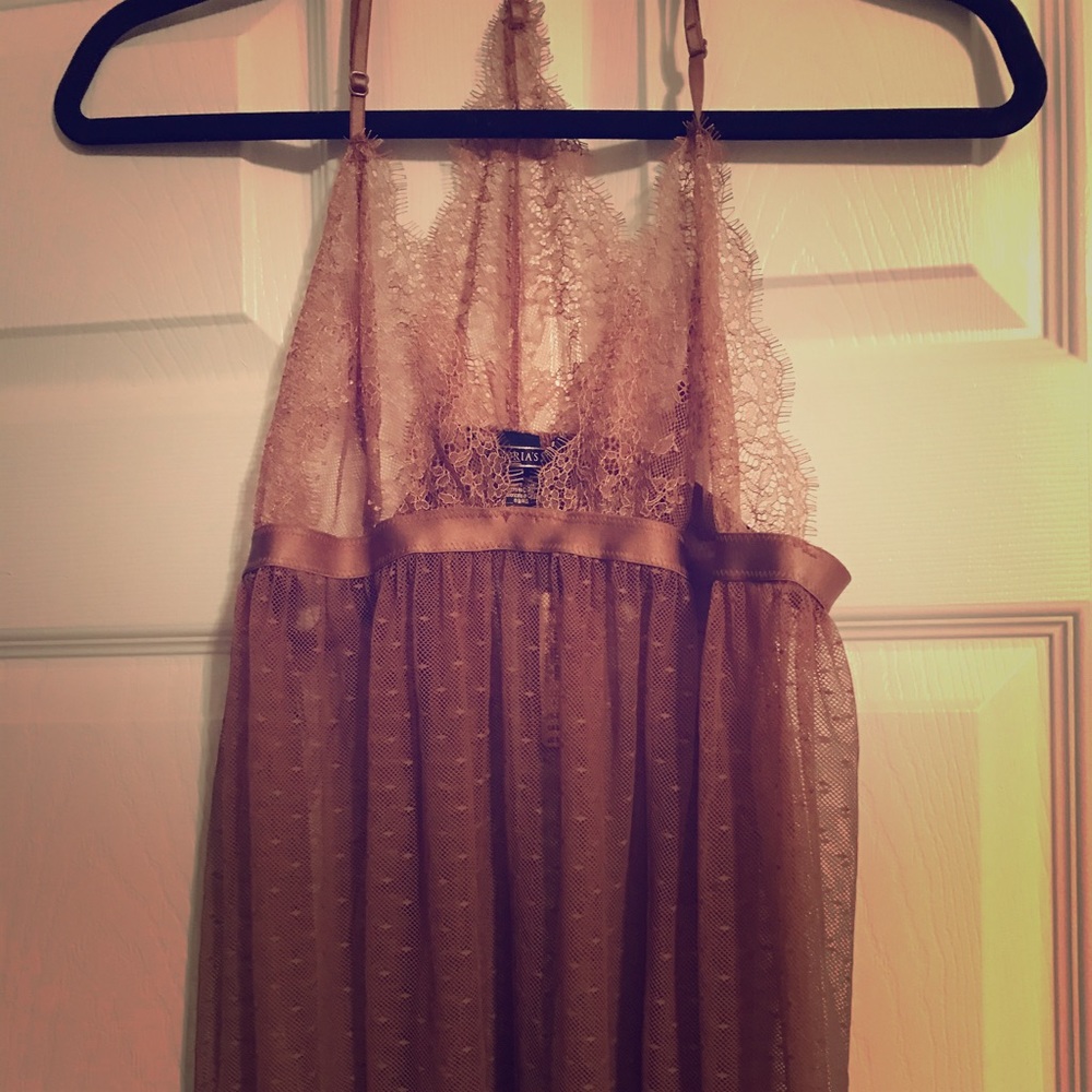 NWT Victoria’s Secret Sheer Mauve Teddi